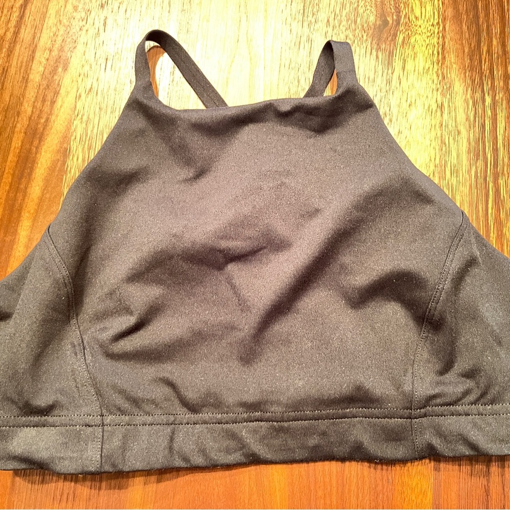 Outdoor voices, sports bra. Black. Medium.